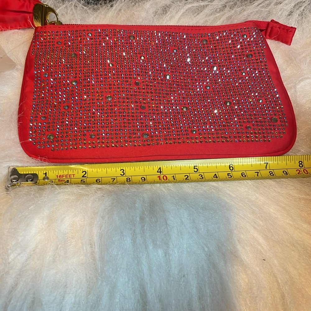 Bakers NWT Swarovski Red Beaded Clutch Bag - Picture 3 of 6